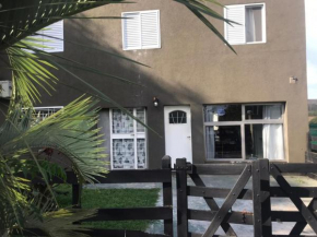 Casa con Pileta Roldan